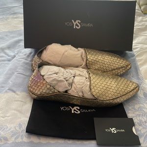 YOSI SAMRA GOLD BOA SHOES. THESE ARE THE SHOES YOU CAN PUT IN YOUR PURSE AND GO.